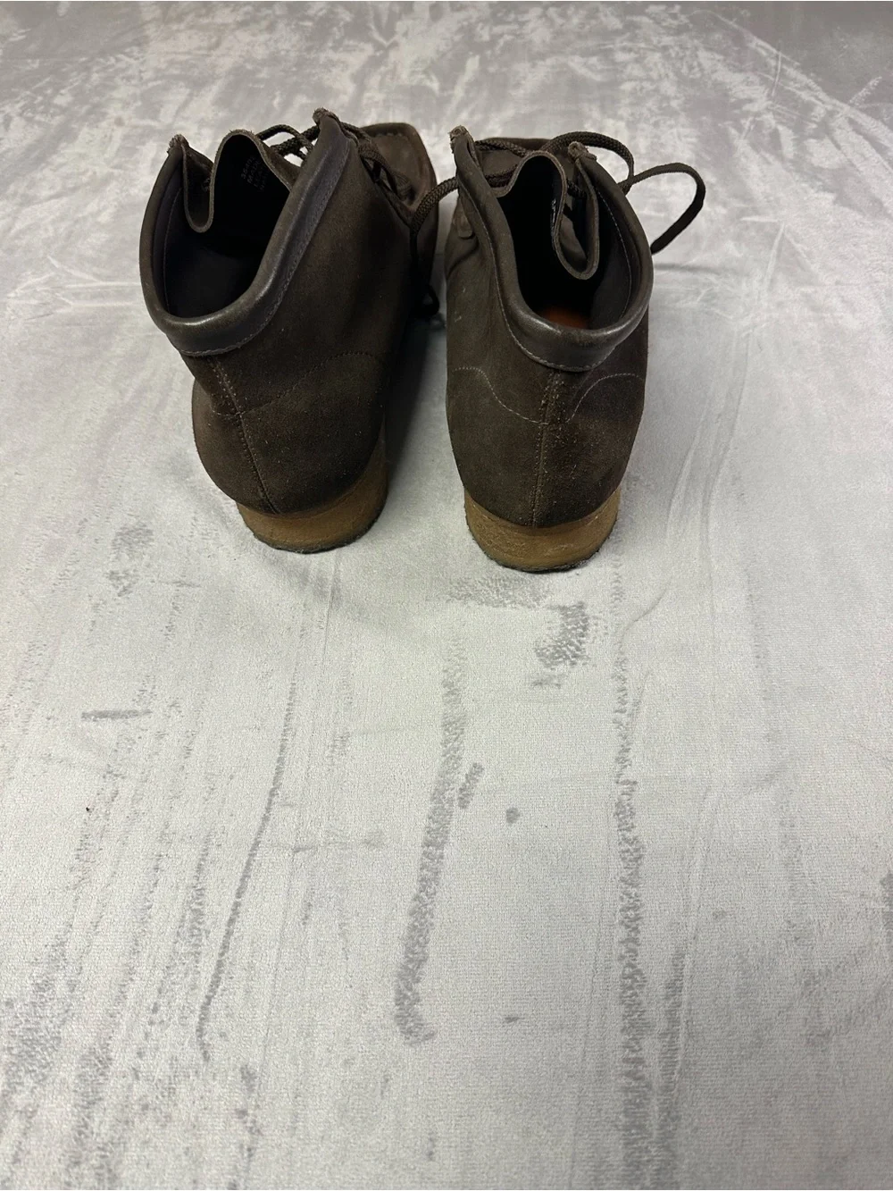 Clarks Men's Dark Brown Suede Chukka Boots